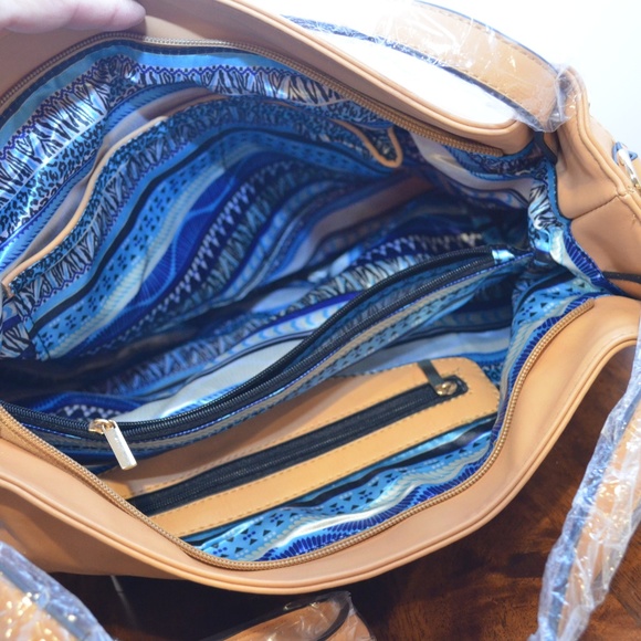 Last 1 NWT Handbag Purse Bag Shoulder Orange Woven - Picture 7 of 7